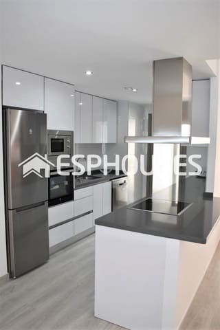 Apartamento de 3 habitaciones en San Miguel de Salinas en venta con piscina garaje - 276.000 € (Ref: 9444083)