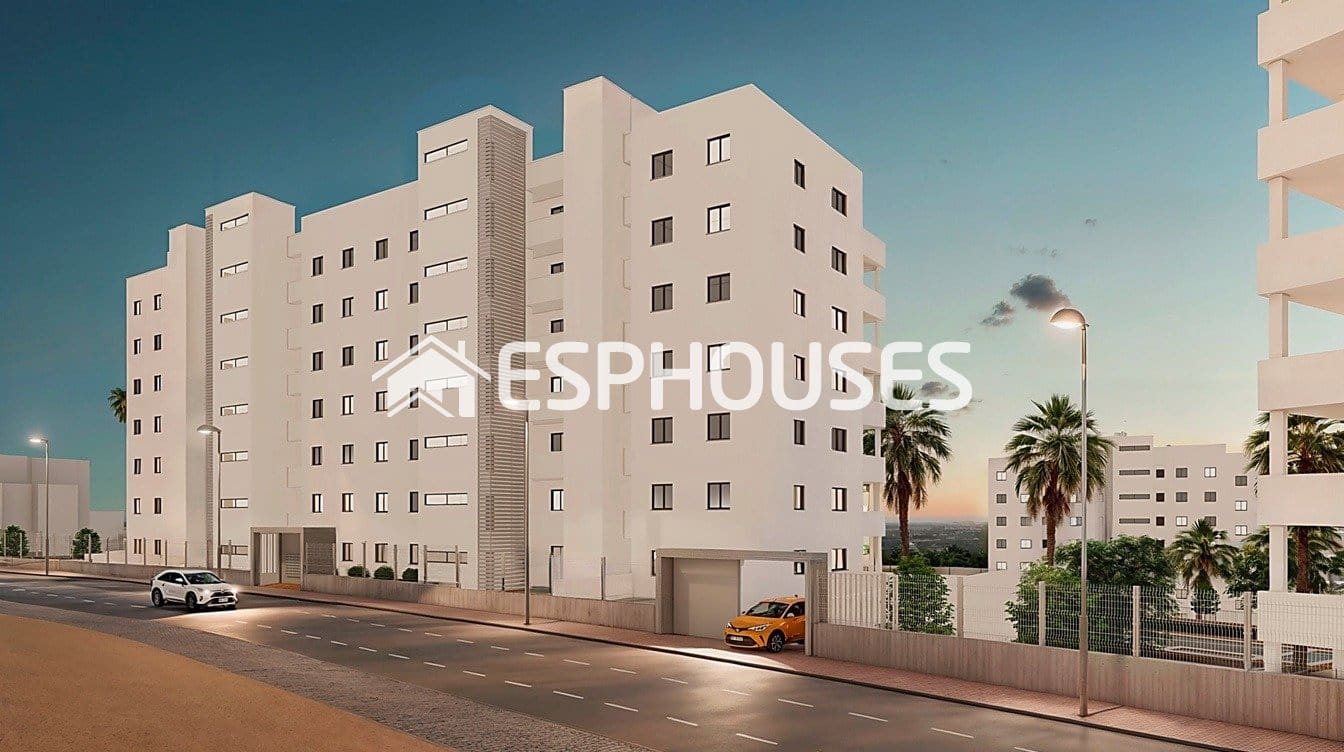 Apartamento de 3 habitaciones en San Miguel de Salinas en venta con piscina garaje - 276.000 € (Ref: 9444083)