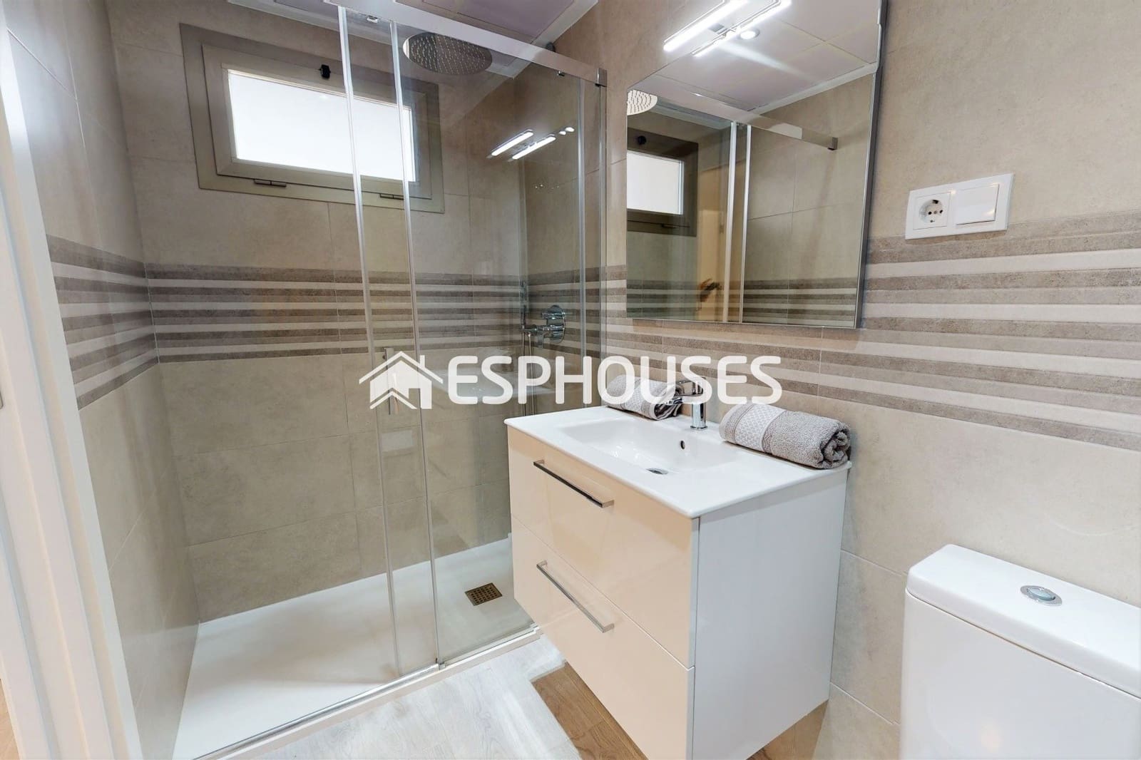 Apartamento de 3 habitaciones en San Miguel de Salinas en venta con piscina garaje - 276.000 € (Ref: 9444083)