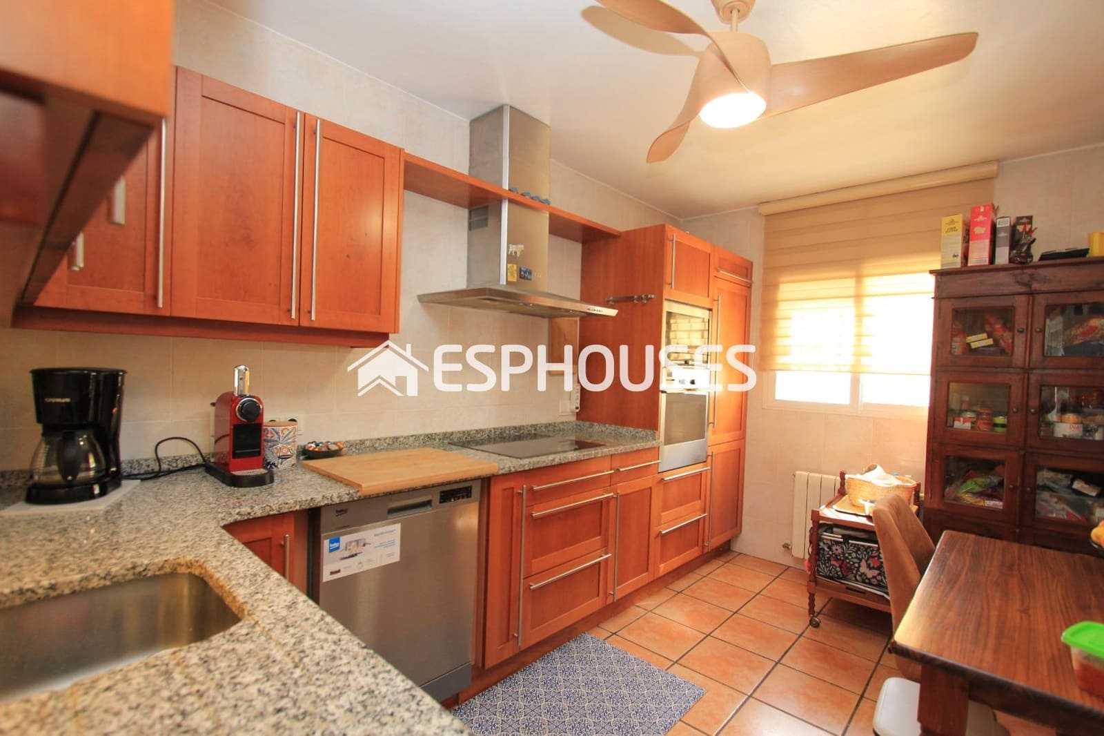 5 sypialnia Willa na sprzedaż w La Nucia z basenem garażem - 795 000 € (Ref: 9444086)