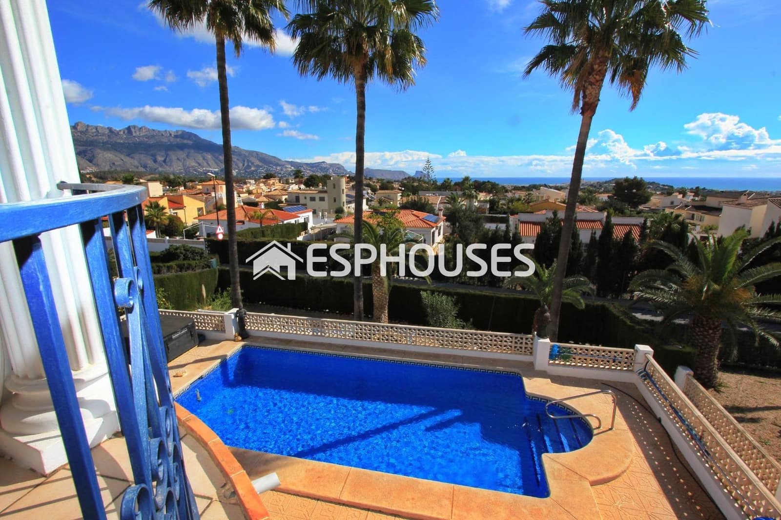 5 sypialnia Willa na sprzedaż w La Nucia z basenem garażem - 795 000 € (Ref: 9444086)