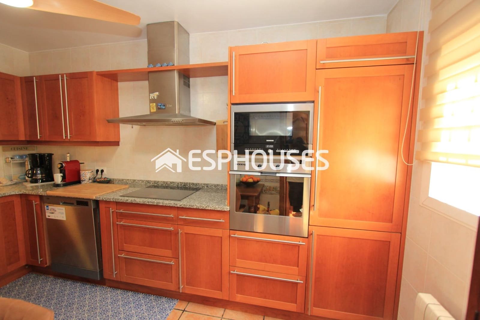 5 sypialnia Willa na sprzedaż w La Nucia z basenem garażem - 795 000 € (Ref: 9444086)