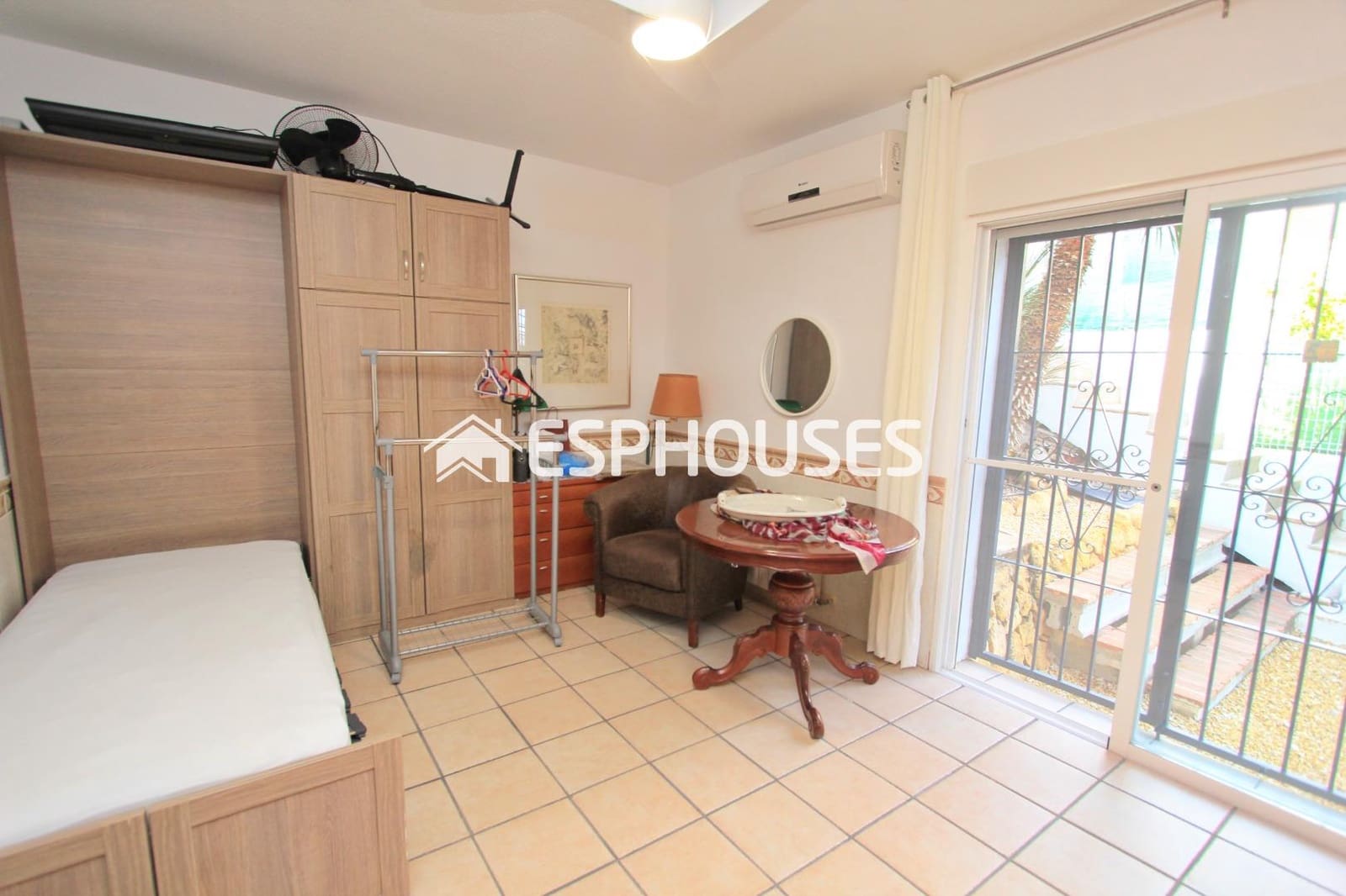 5 sypialnia Willa na sprzedaż w La Nucia z basenem garażem - 795 000 € (Ref: 9444086)