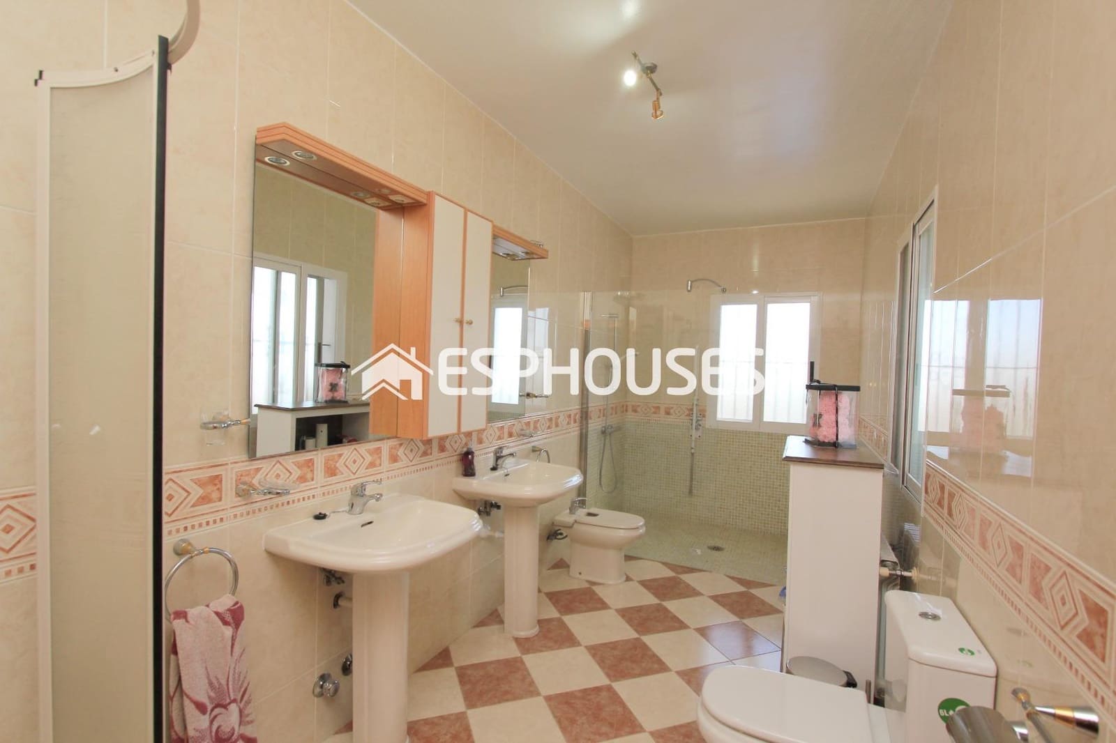 5 sypialnia Willa na sprzedaż w La Nucia z basenem garażem - 795 000 € (Ref: 9444086)