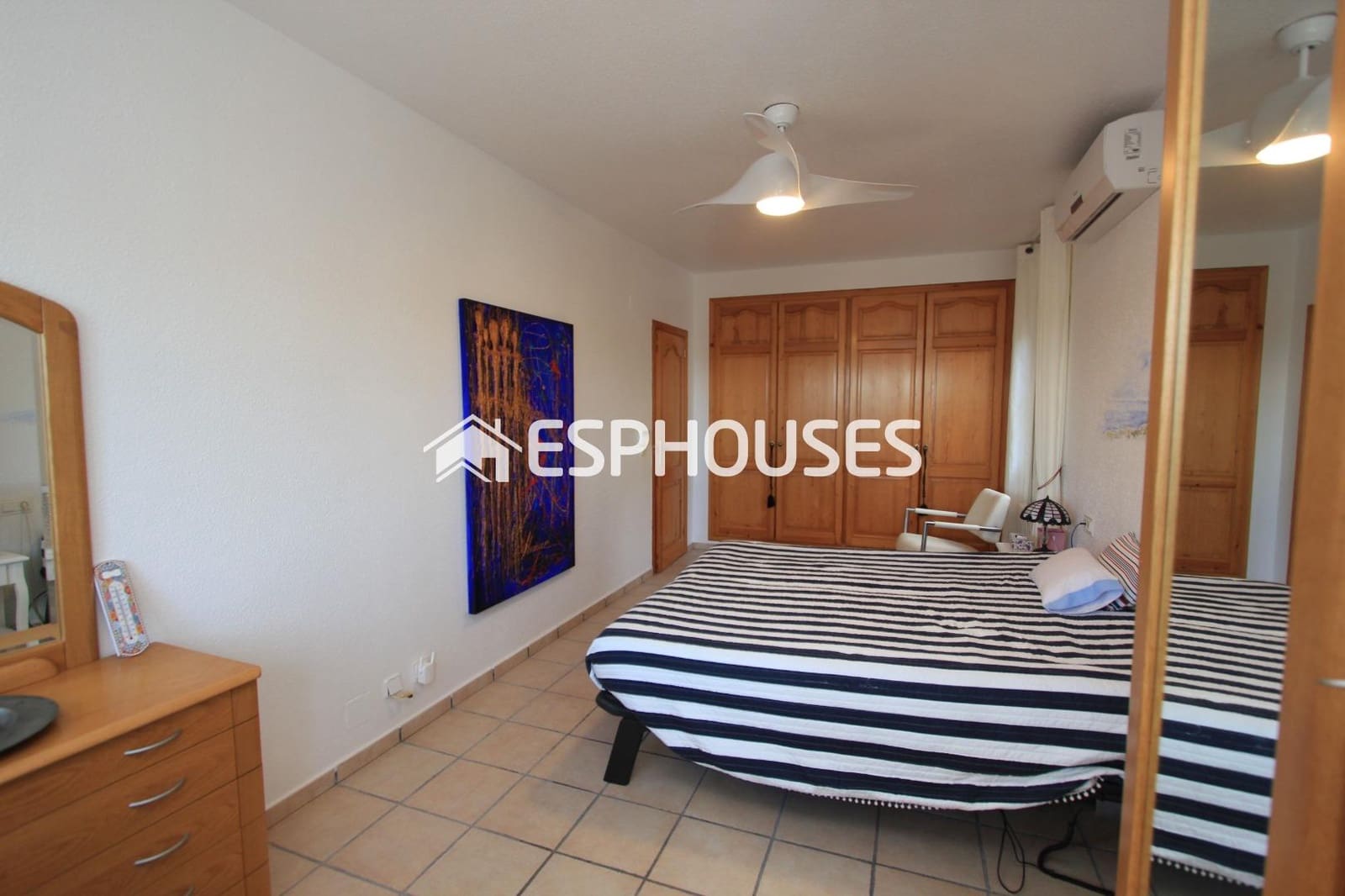 5 sypialnia Willa na sprzedaż w La Nucia z basenem garażem - 795 000 € (Ref: 9444086)