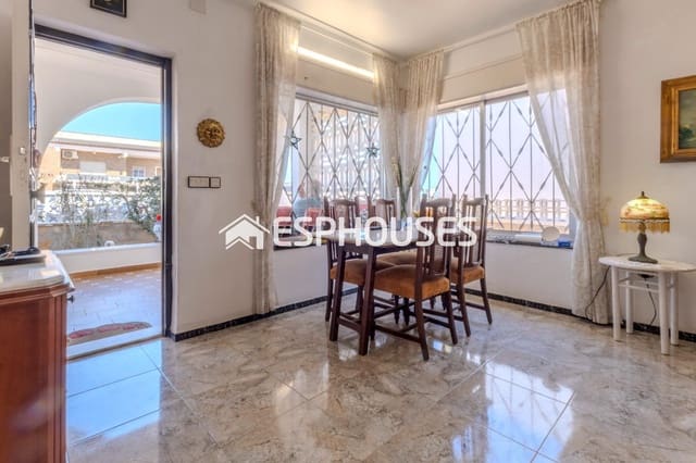 3 chambre Villa/Maison à vendre à Los Europeos, Torrevieja avec garage - 585 000 € (Ref: 9444099)