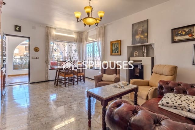 3 chambre Villa/Maison à vendre à Los Europeos, Torrevieja avec garage - 585 000 € (Ref: 9444099)