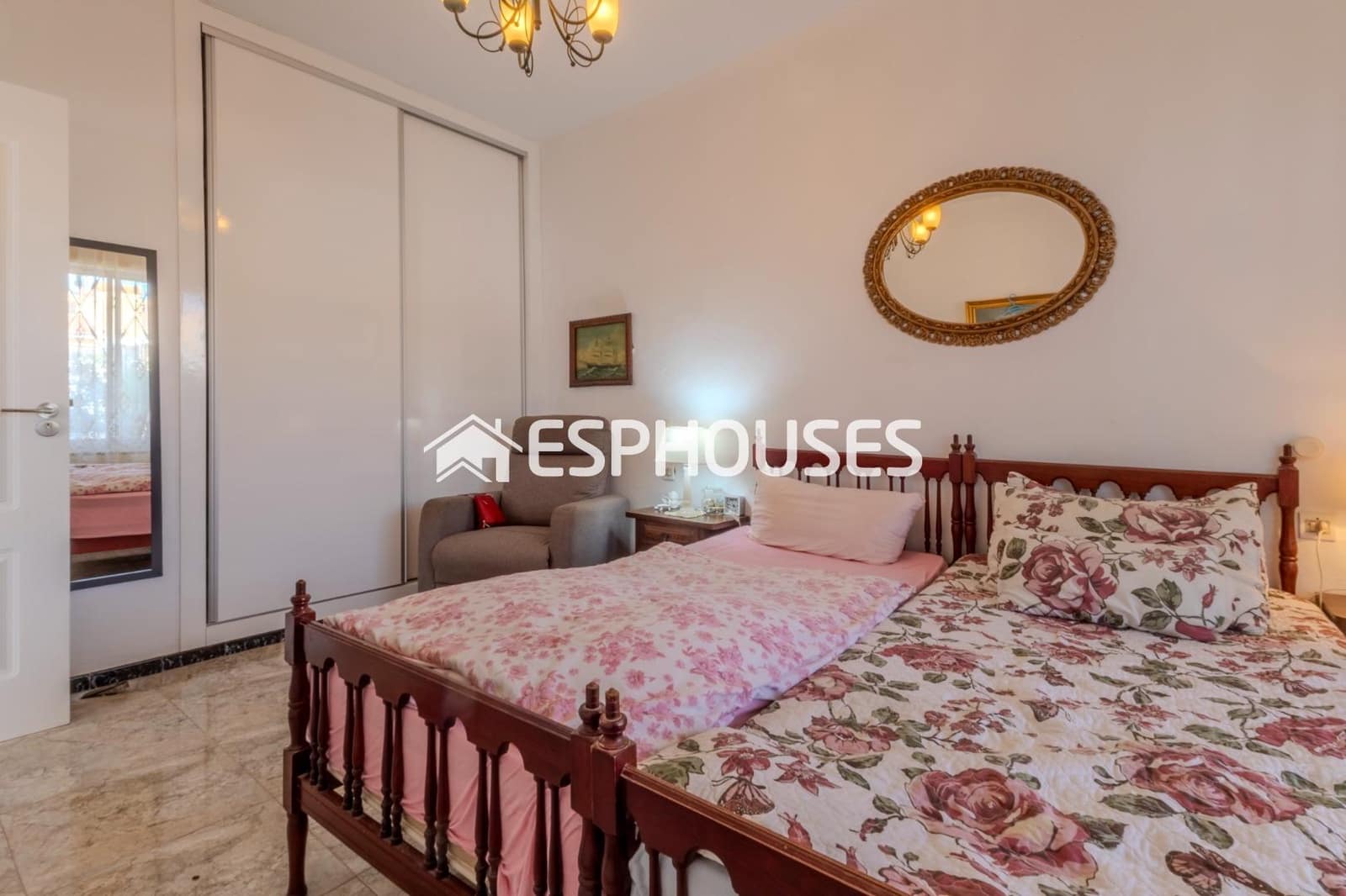 3 chambre Villa/Maison à vendre à La Mata avec garage - 585 000 € (Ref: 9444099)
