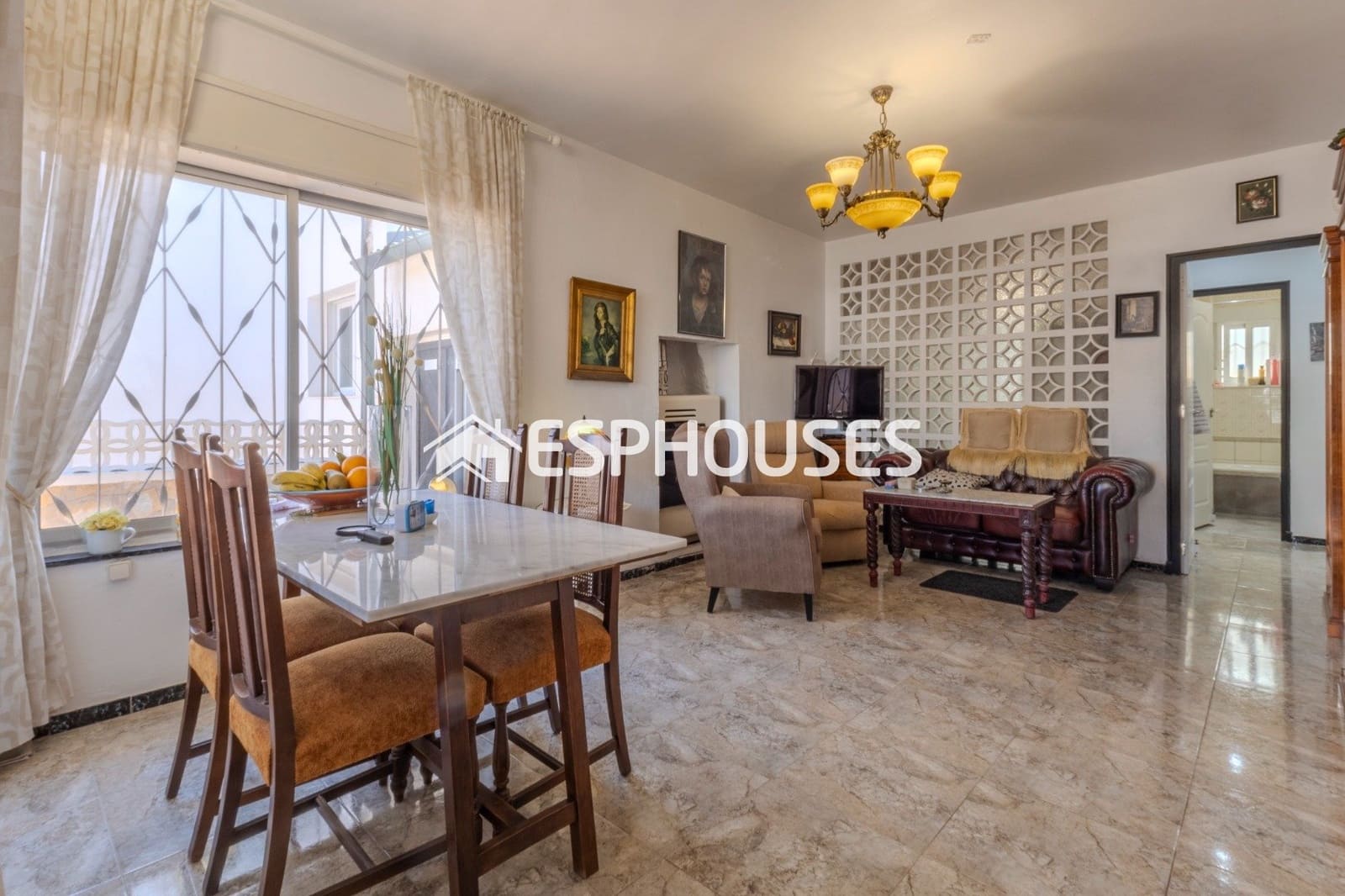 3 bedroom Villa for sale in La Mata with garage - € 585,000 (Ref: 9444099)