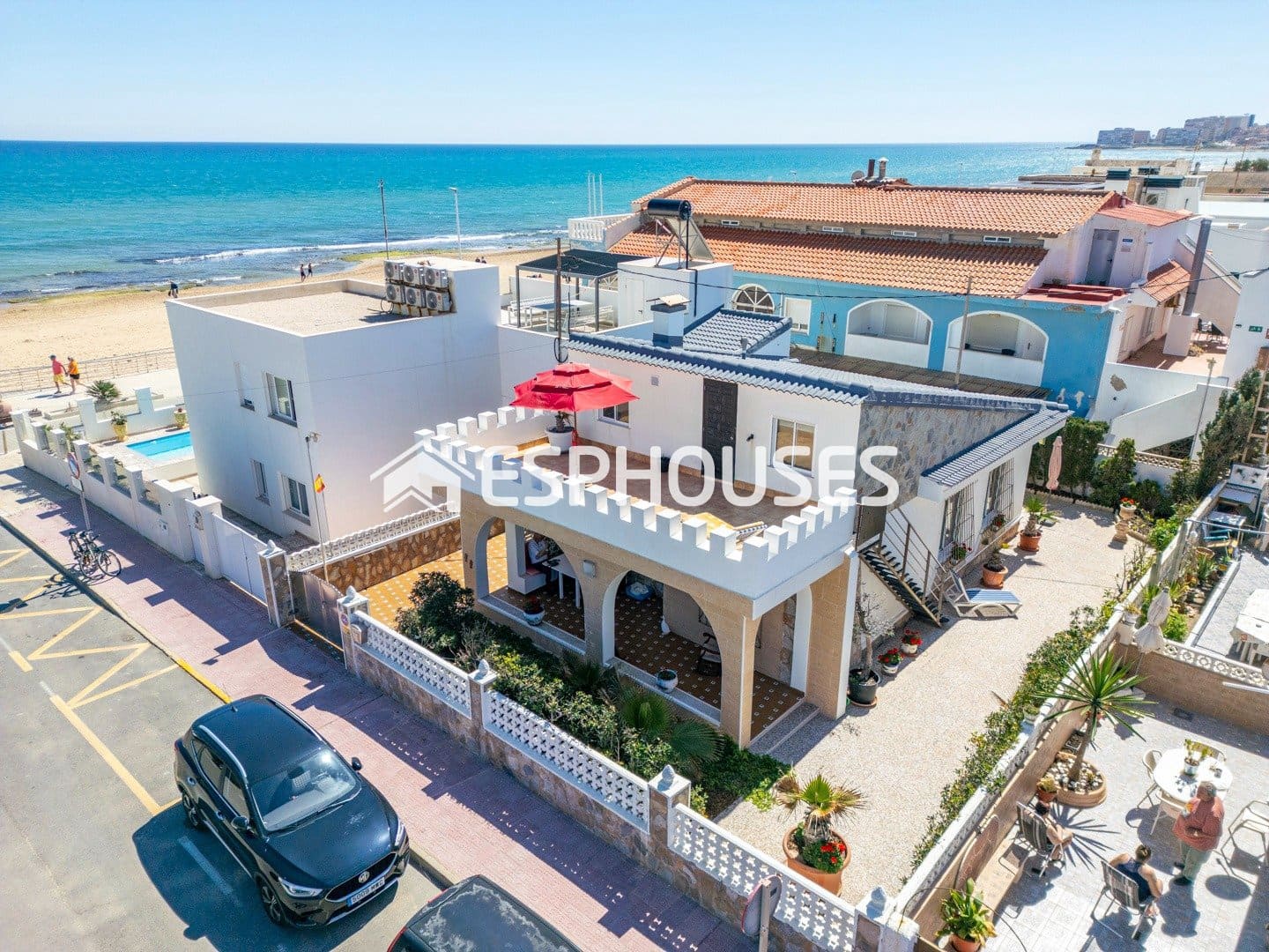 3 bedroom Villa for sale in La Mata with garage - € 585,000 (Ref: 9444099)