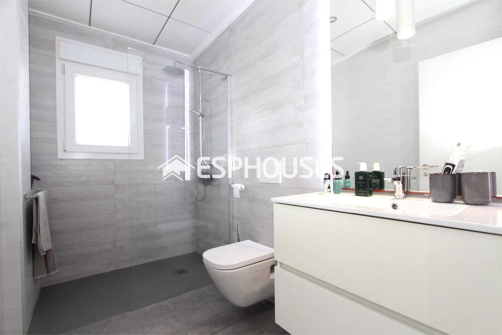 2 sovrum Villa till salu i Benijofar med pool - 451 000 € (Ref: 9444105)