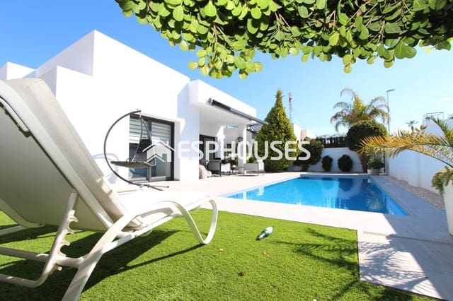 2 sovrum Villa till salu i Benijófar med pool - 451 000 € (Ref: 9444105)