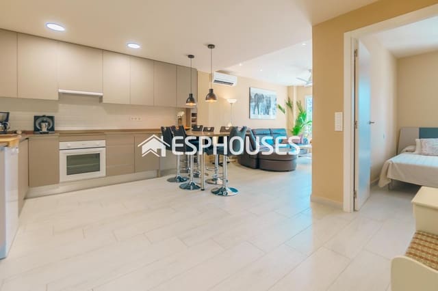 2 makuuhuone Huoneisto myytävänä paikassa Albir, Alfaz del Pi / L'Alfàs del Pi mukana uima-altaan 
autotalli - 375 000 € (Ref: 9444106)