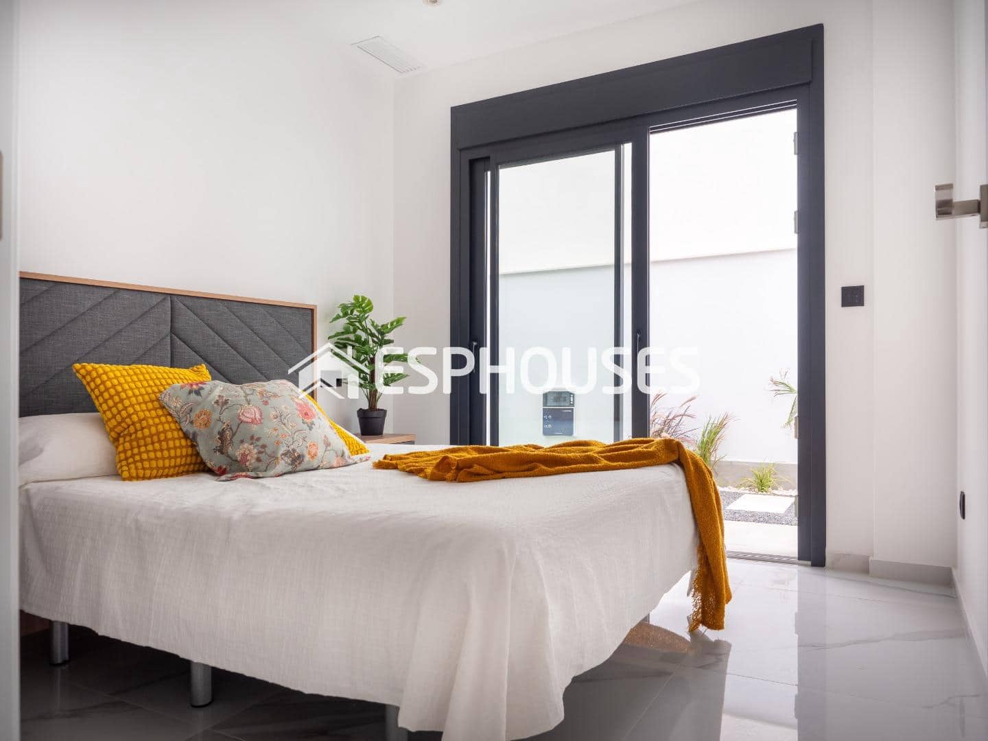 3 soverom Bungalow til salgs i San Pedro del Pinatar med svømmebasseng garasje - € 449 000 (Ref: 9444110)