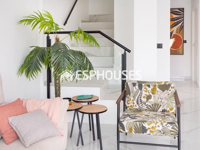 3 Zimmer Bungalow zu verkaufen in San Pedro del Pinatar ciudad, San Pedro del Pinatar mit Pool Garage - 439.000 € (Ref: 9444112)