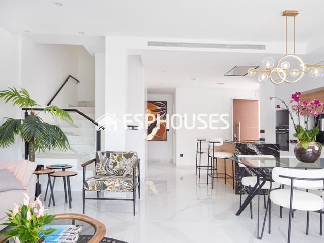 3 soverom Hus til salgs i San Pedro del Pinatar ciudad, San Pedro del Pinatar med svømmebasseng garasje - € 439 000 (Ref: 9444112)