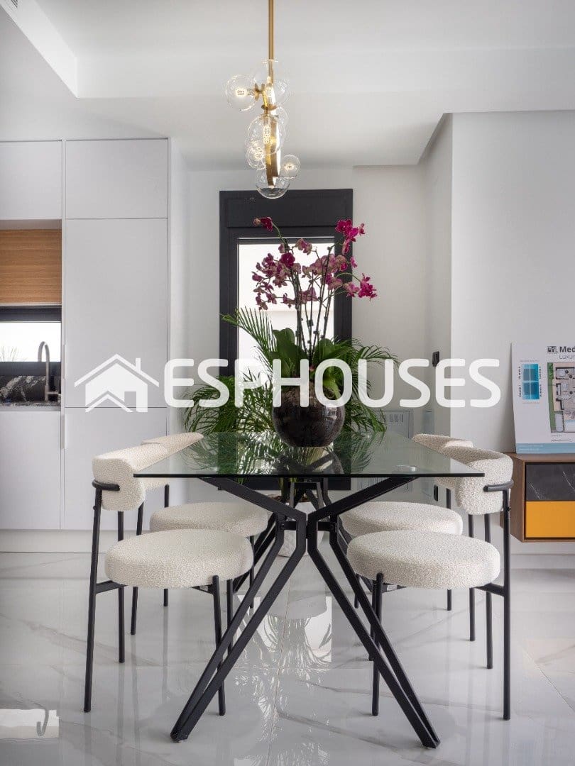 3 slaapkamer Huis te koop in San Pedro del Pinatar met zwembad garage - € 439.000 (Ref: 9444112)