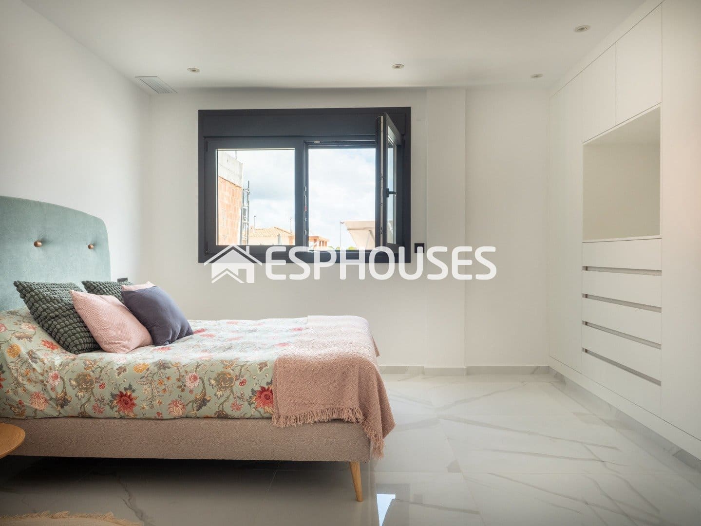 3 slaapkamer Huis te koop in San Pedro del Pinatar met zwembad garage - € 439.000 (Ref: 9444112)
