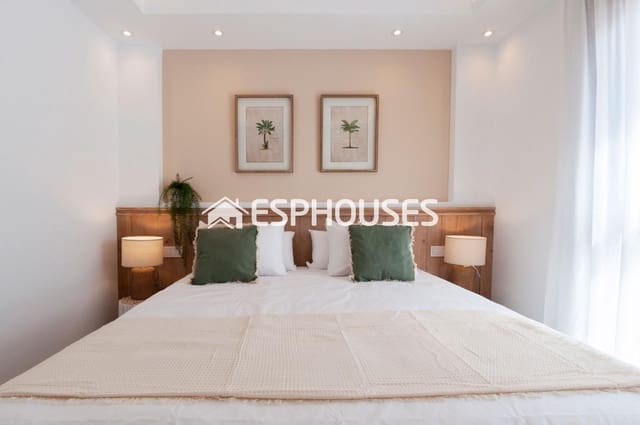 3 chambre Villa/Maison à vendre à Ciudad Quesada, Rojales avec piscine garage - 829 663 € (Ref: 9444126)