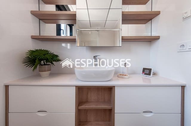 3 chambre Villa/Maison à vendre à Ciudad Quesada, Rojales avec piscine garage - 829 663 € (Ref: 9444126)