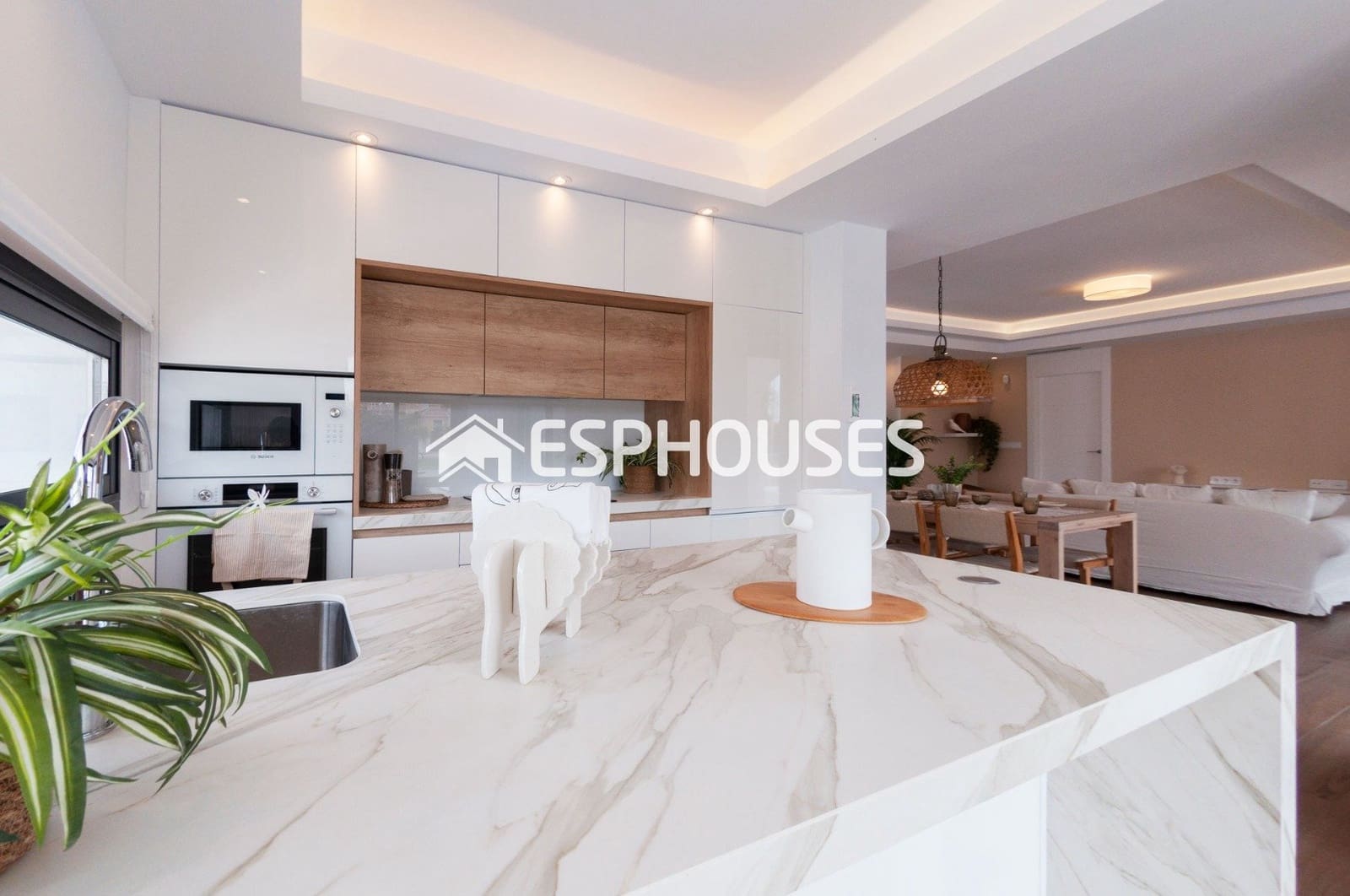 Chalet de 3 habitaciones en Doña Pepa en venta con piscina - 829.663 € (Ref: 9444126)