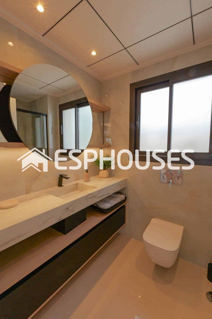 3 slaapkamer Villa te koop in Ciudad Quesada met zwembad garage - € 871.162 (Ref: 9444126)