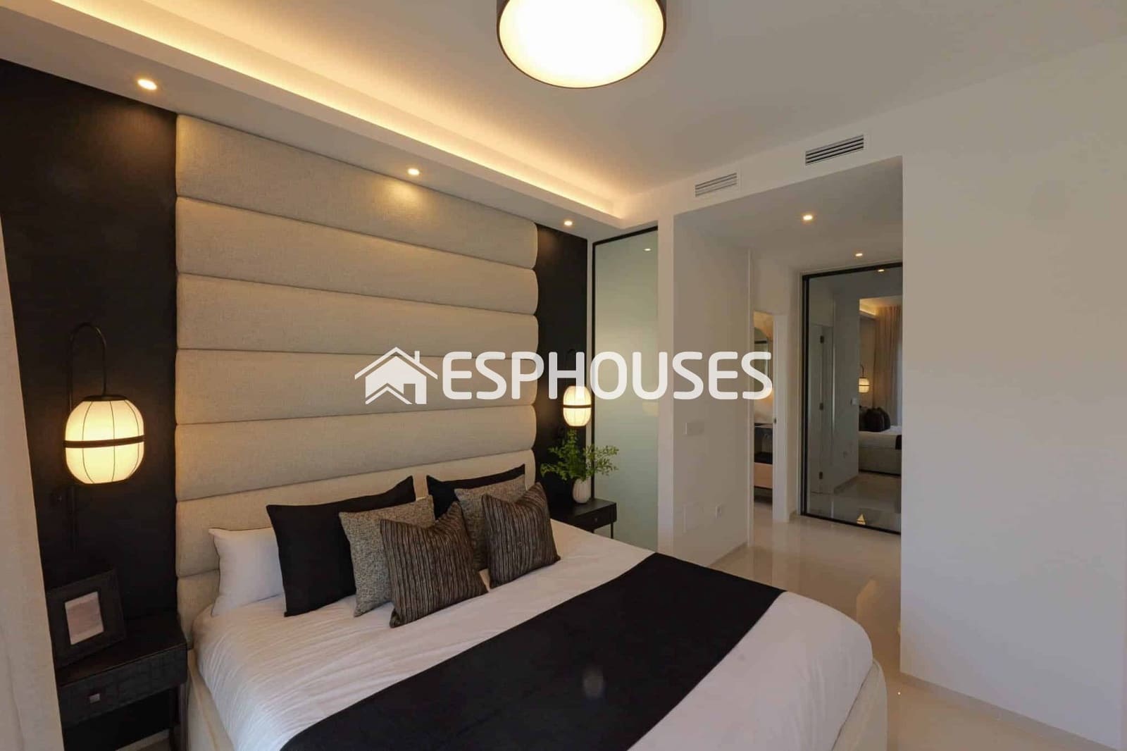 3 slaapkamer Villa te koop in Ciudad Quesada met zwembad garage - € 871.162 (Ref: 9444126)