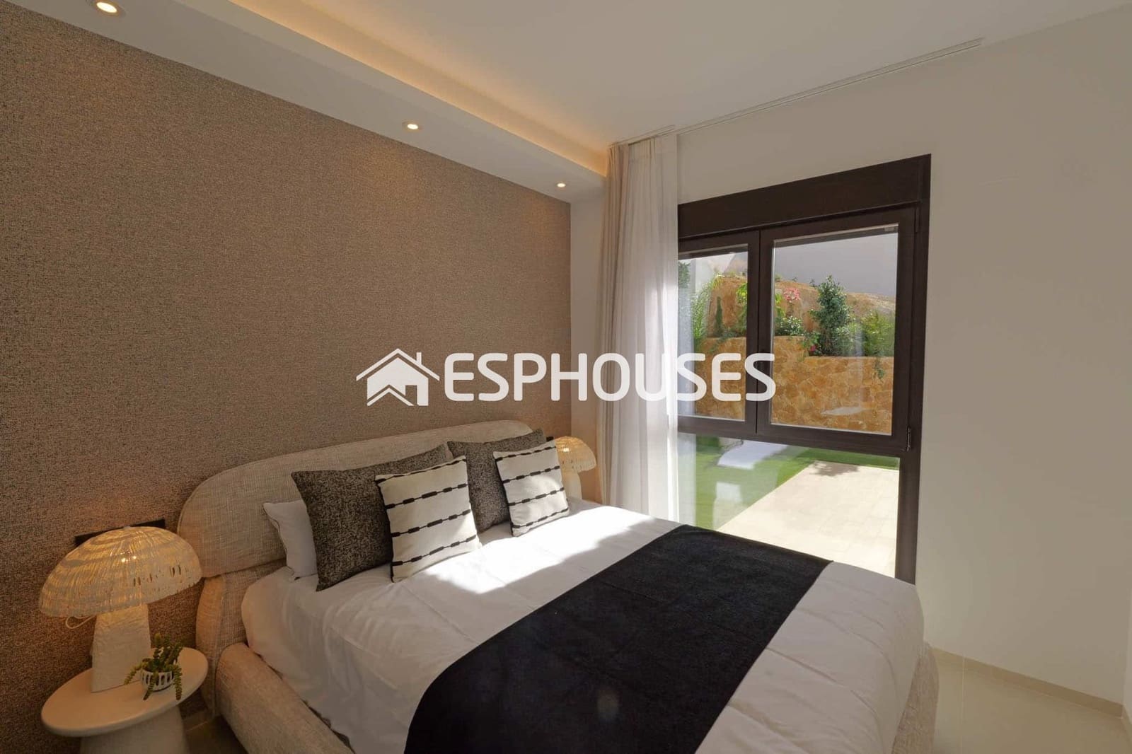 3 slaapkamer Villa te koop in Ciudad Quesada met zwembad garage - € 871.162 (Ref: 9444126)