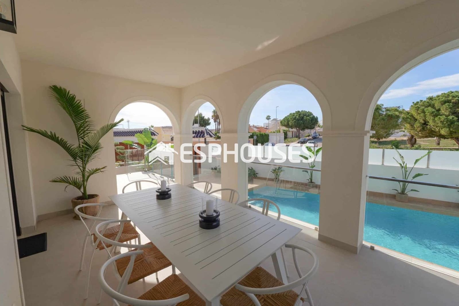 3 slaapkamer Villa te koop in Ciudad Quesada met zwembad garage - € 871.162 (Ref: 9444126)