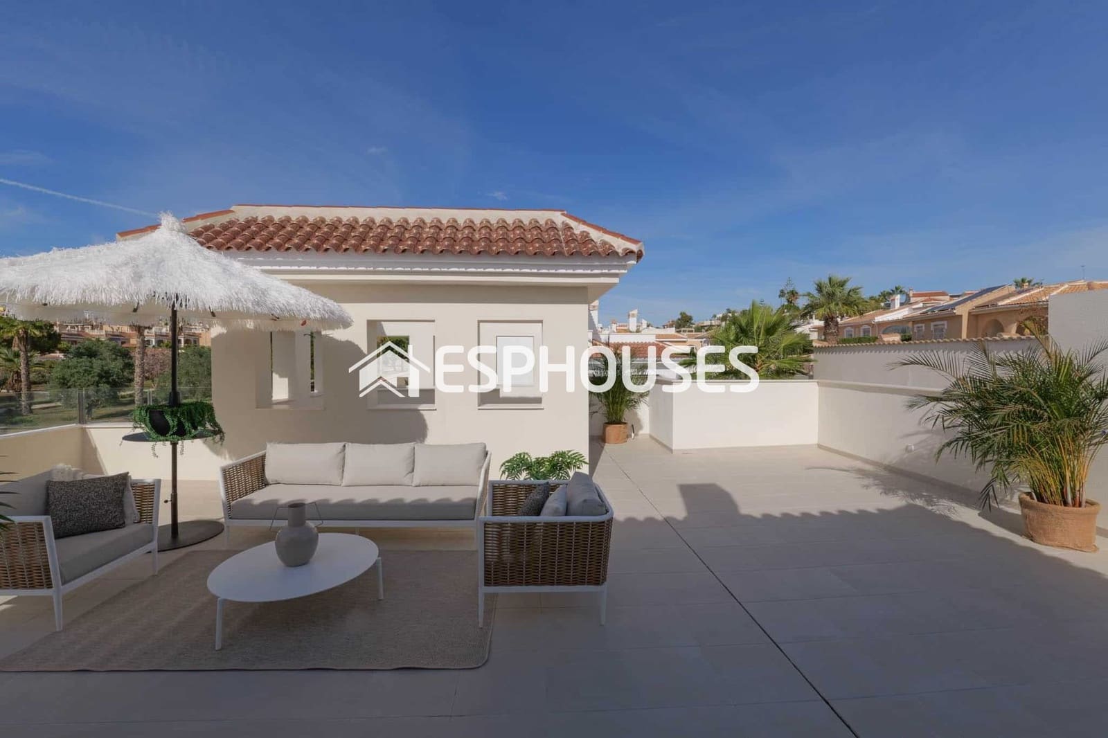 3 slaapkamer Villa te koop in Ciudad Quesada met zwembad garage - € 871.162 (Ref: 9444126)