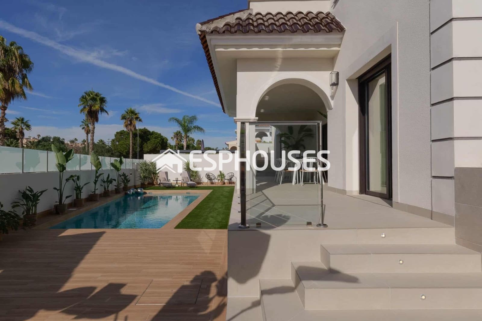 3 slaapkamer Villa te koop in Ciudad Quesada met zwembad garage - € 871.162 (Ref: 9444126)