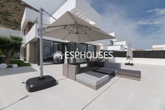 3 Zimmer Villa zu verkaufen in Golf Bahía, Finestrat mit Pool - 1.490.000 € (Ref: 9444130)