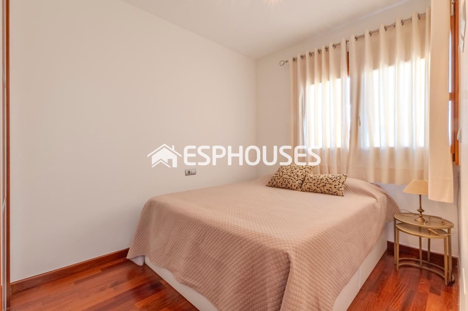 4 bedroom Bungalow for sale in Guardamar del Segura with pool garage - € 519,000 (Ref: 9444132)