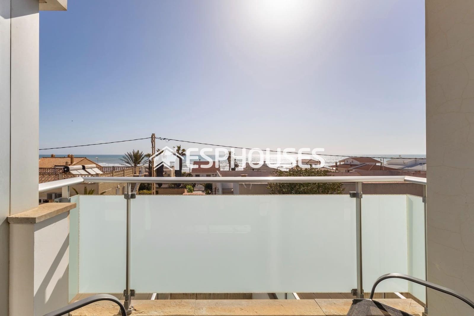 4 bedroom Bungalow for sale in Guardamar del Segura with pool garage - € 519,000 (Ref: 9444132)