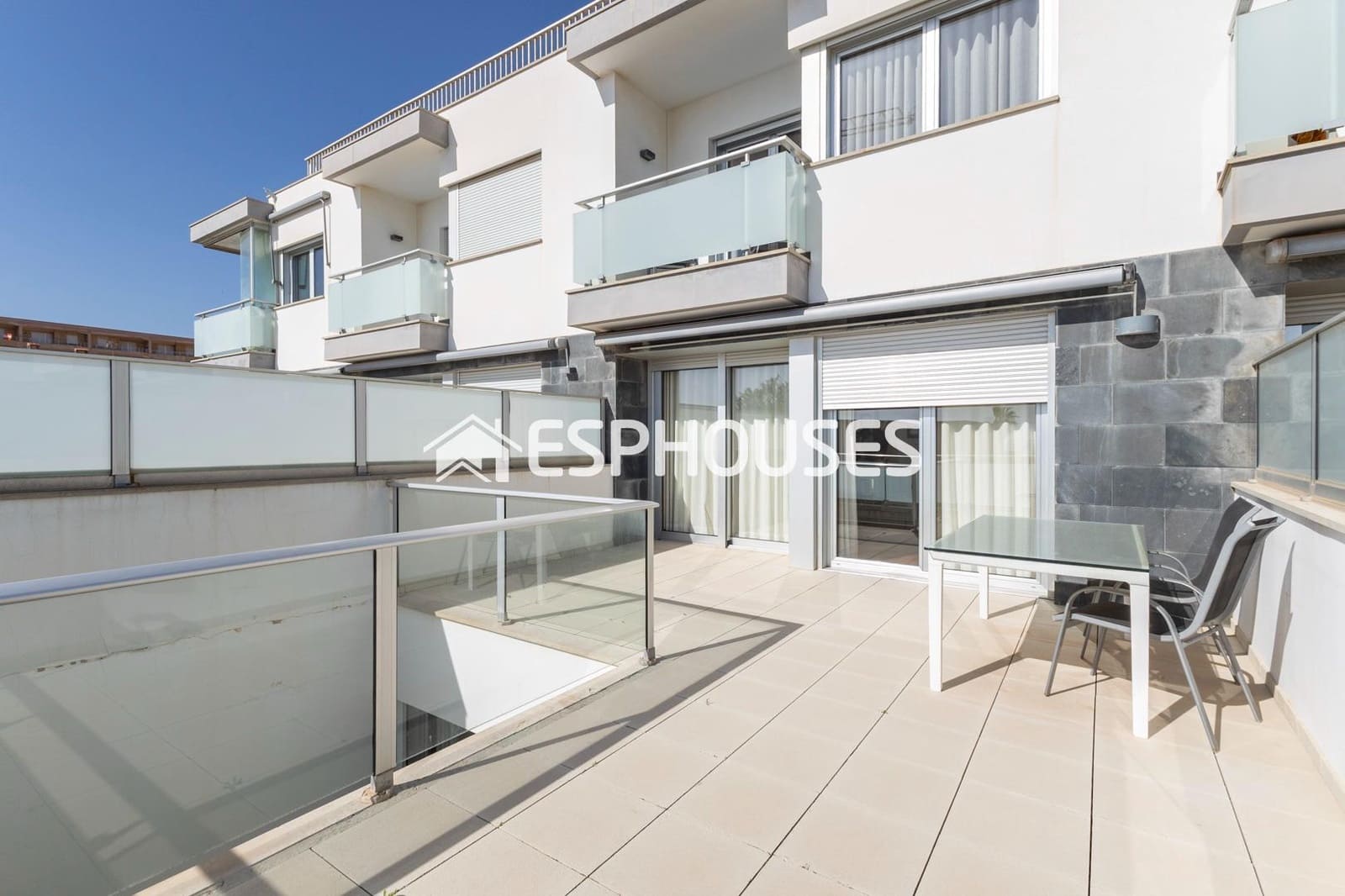 4 bedroom Bungalow for sale in Guardamar del Segura with pool garage - € 519,000 (Ref: 9444132)