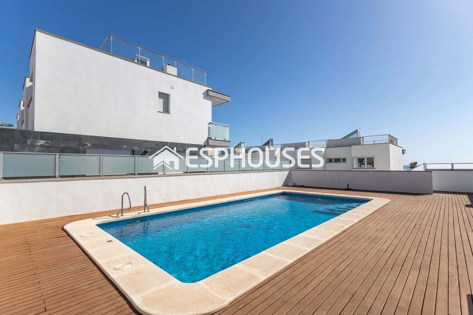 4 bedroom Bungalow for sale in Guardamar del Segura with pool garage - € 519,000 (Ref: 9444132)