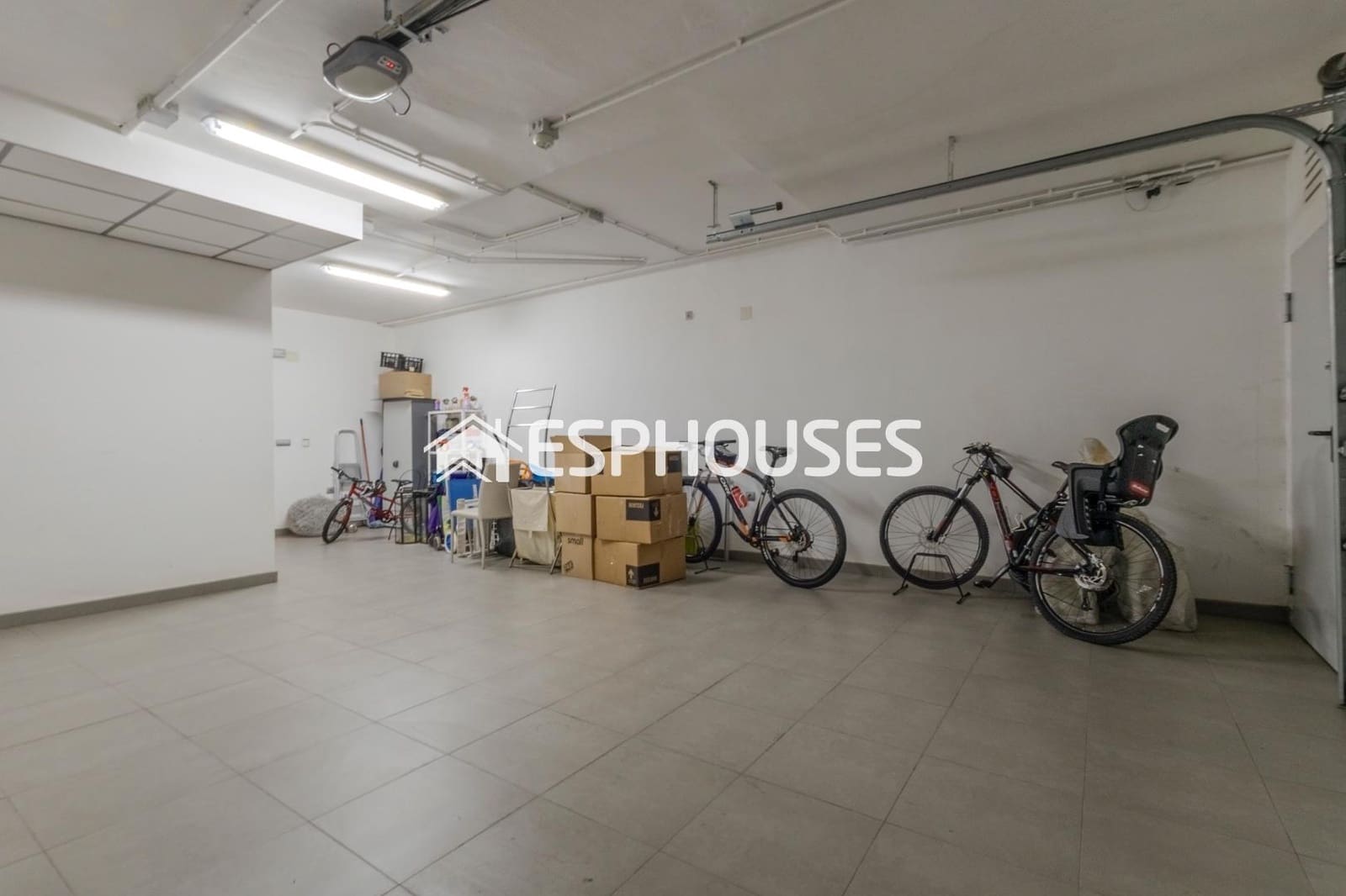 4 bedroom Bungalow for sale in Guardamar del Segura with pool garage - € 519,000 (Ref: 9444132)