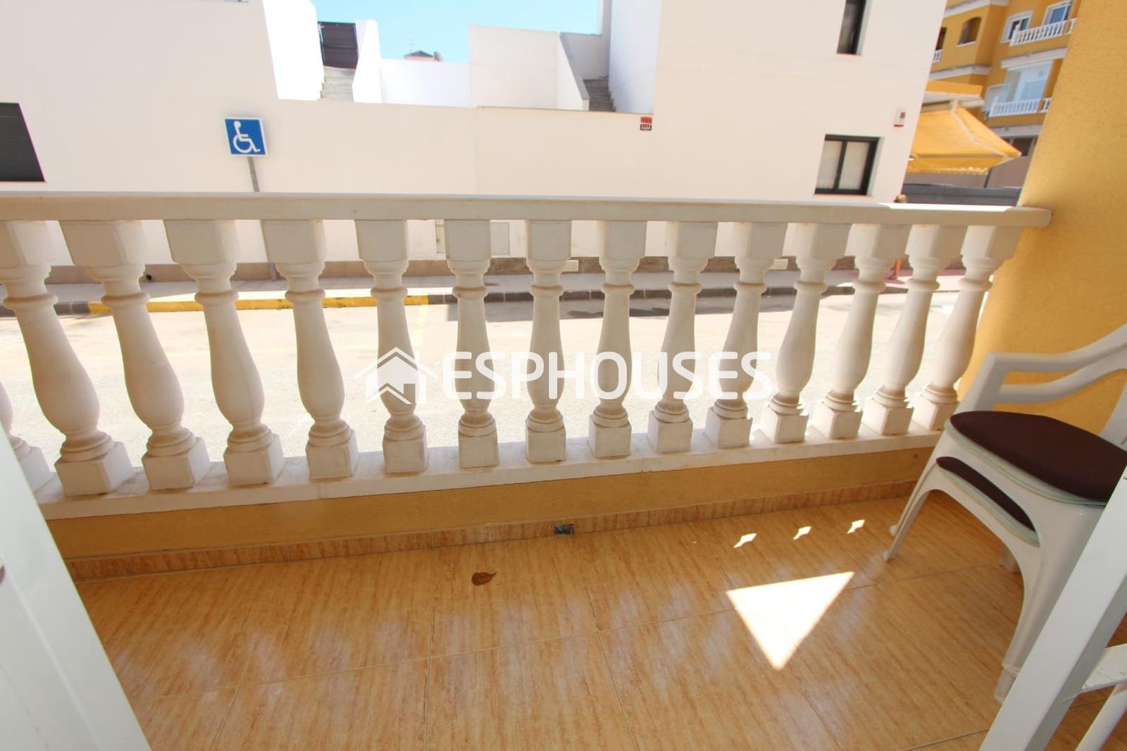 2 bedroom Apartment for sale in Formentera del Segura with pool - € 101,000 (Ref: 9444142)