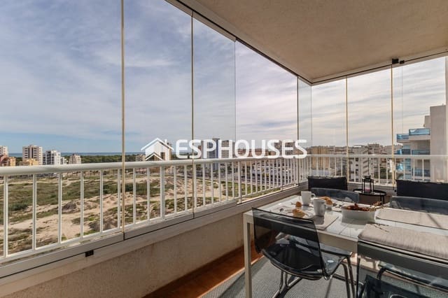 Apartamento de 2 habitaciones en Puerto Deportivo, Guardamar del Segura en venta con piscina garaje - 249.000 € (Ref: 9444150)