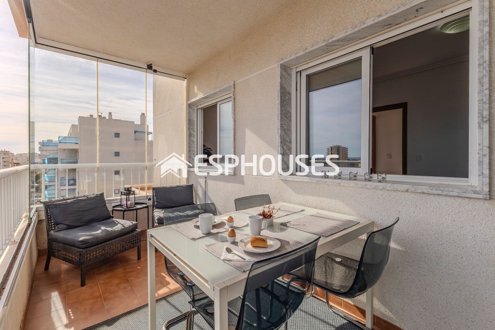 2 slaapkamer Appartement te koop in Guardamar del Segura met zwembad garage - € 275.000 (Ref: 9444150)