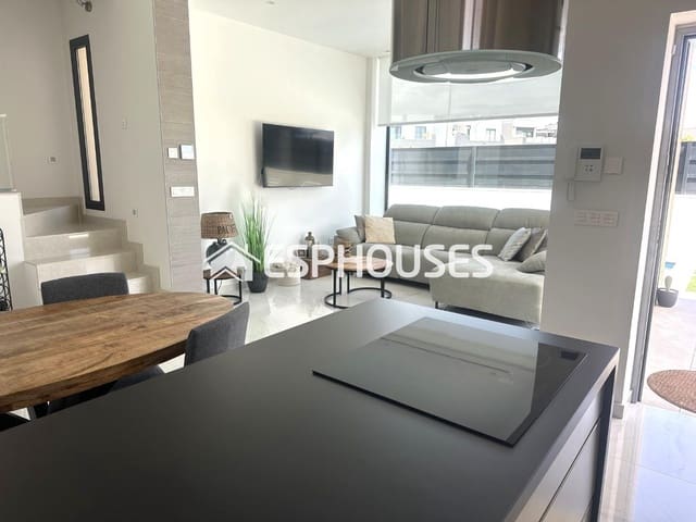 3 sovrum Villa till salu i Rojales med pool garage - 395 000 € (Ref: 9444151)