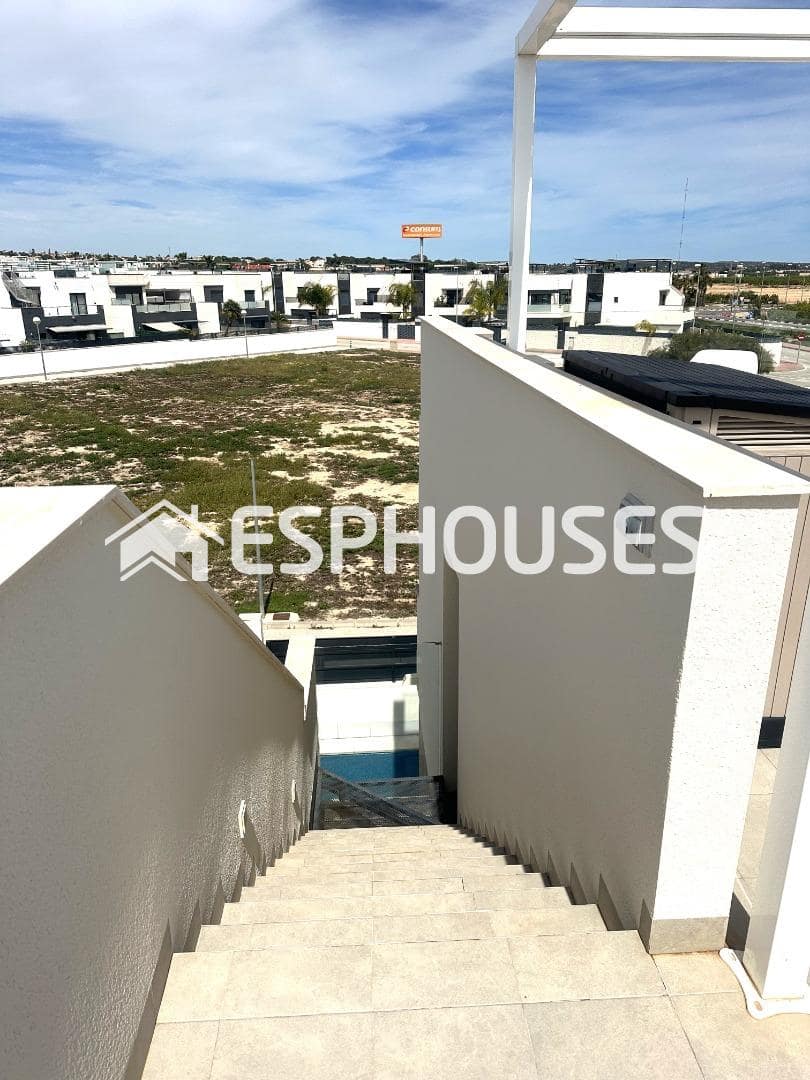 3 sovrum Villa till salu i Rojales med pool garage - 395 000 € (Ref: 9444151)