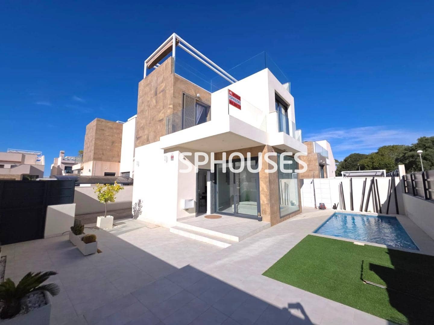 3 slaapkamer Villa te koop in Rojales met zwembad garage - € 399.900 (Ref: 9444151)