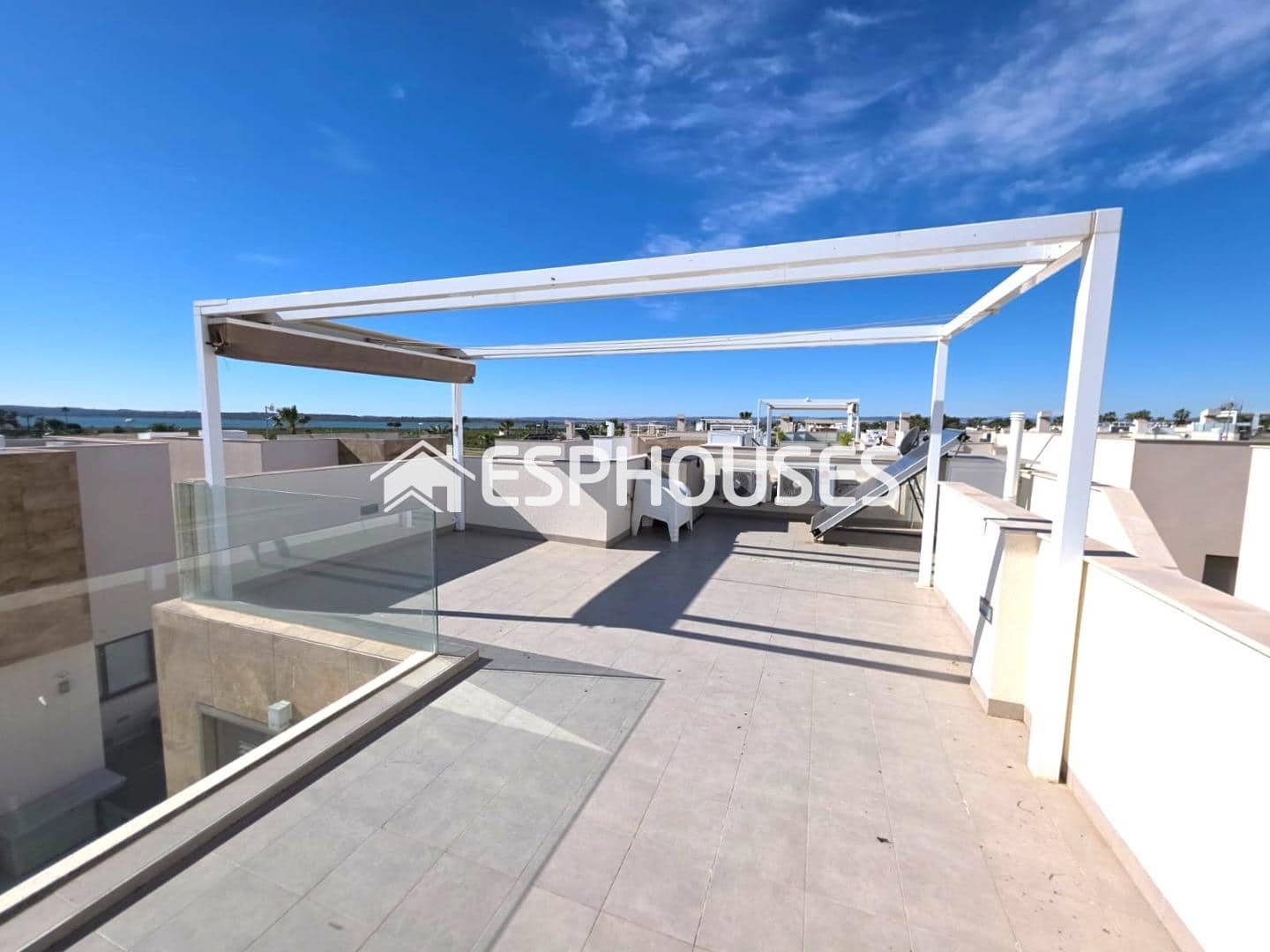 3 slaapkamer Villa te koop in Rojales met zwembad garage - € 399.900 (Ref: 9444151)