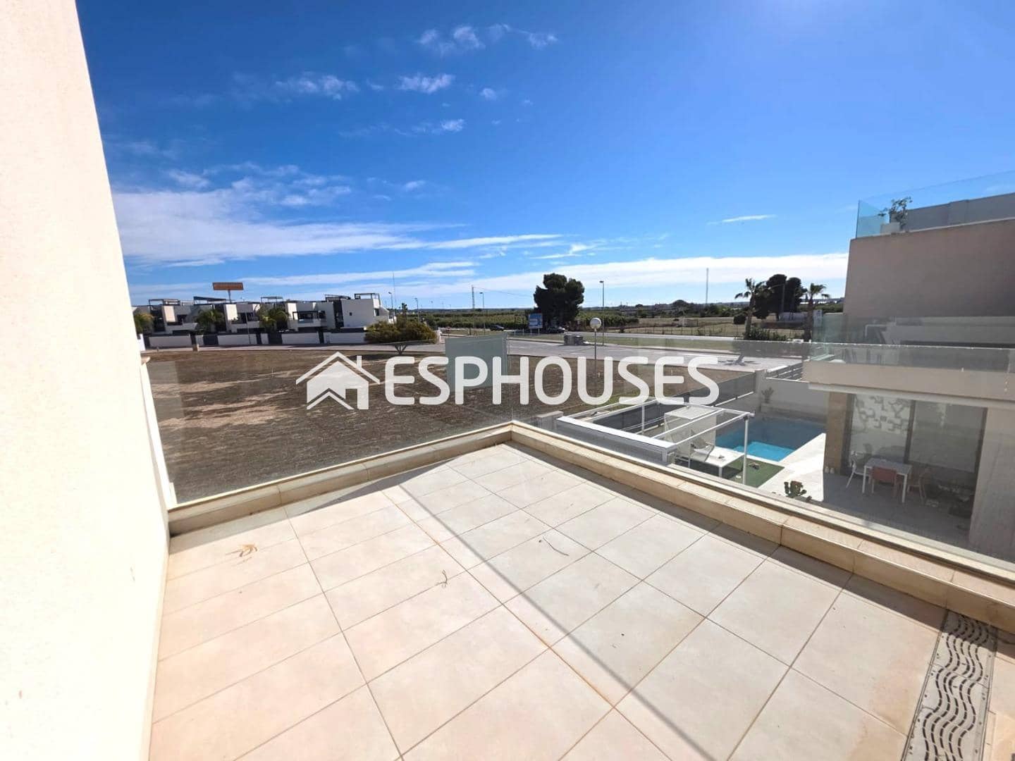 3 slaapkamer Villa te koop in Rojales met zwembad garage - € 399.900 (Ref: 9444151)