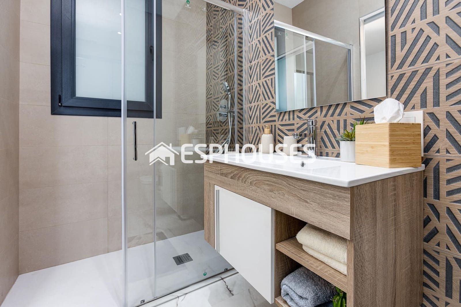 2 slaapkamer Appartement te koop in San Miguel de Salinas met zwembad garage - € 244.000 (Ref: 9444156)