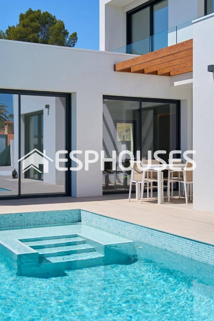 3 soverom Villa til salgs i Alfaz del Pi / L'Alfas del Pi med svømmebasseng - € 685 000 (Ref: 9444191)