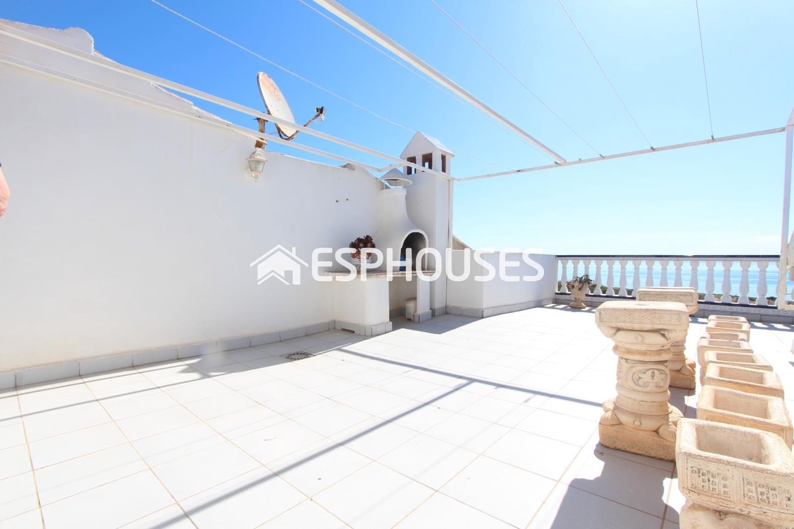 3 soveværelse Lejlighed til salg i Guardamar del Segura - € 300.000 (Ref: 9444193)