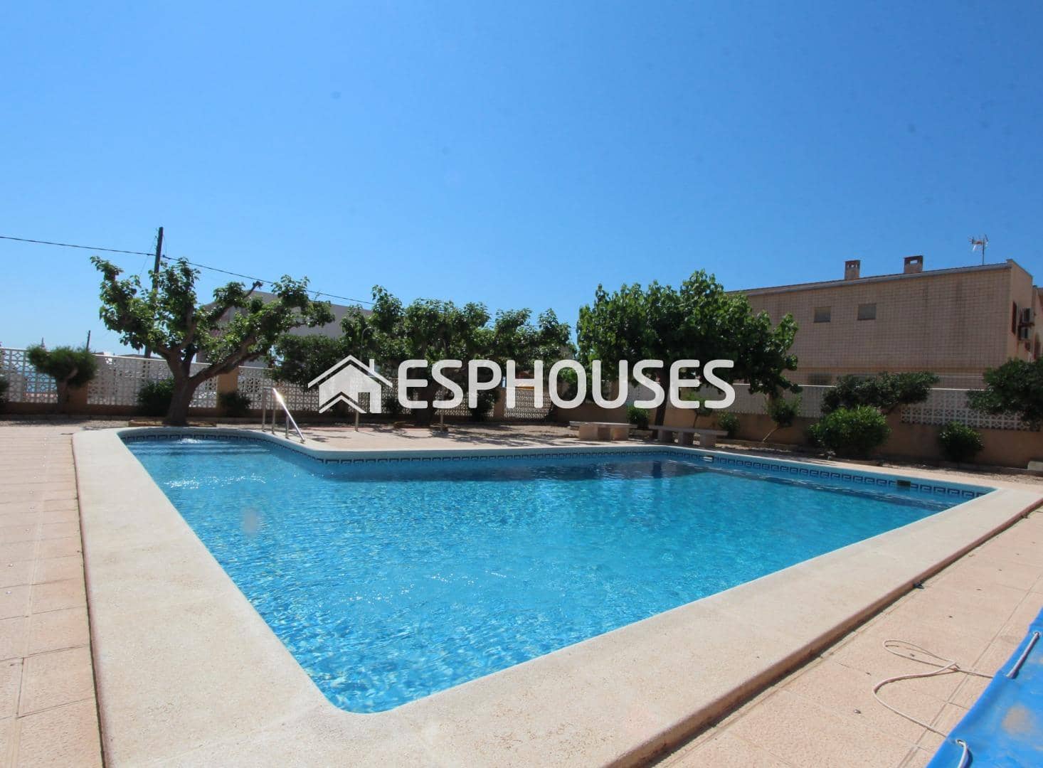 3 sovrum Lägenhet till salu i Guardamar del Segura med pool garage - 280 000 € (Ref: 9444195)