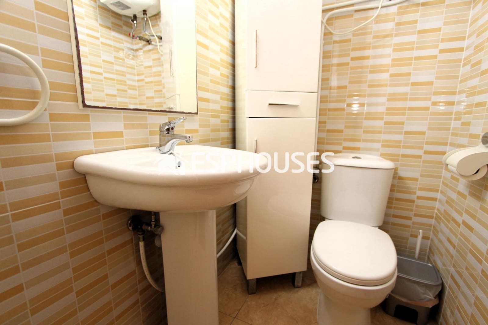 3 sovrum Lägenhet till salu i Guardamar del Segura med pool garage - 280 000 € (Ref: 9444195)